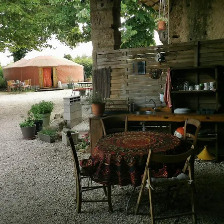 Yourte Namaste Saint-Pargoire
