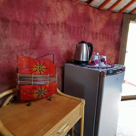 Yourte Namaste Campo de lujo Saint-Pargoire